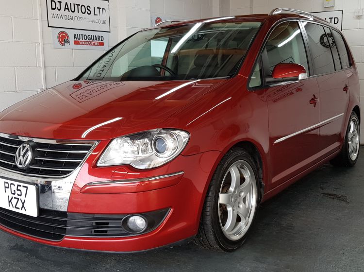 now sold thanks!!!!!!!Volkswagen Touran 1.4 TSI burgundy DSG highline jap import 2008 sunroof px welcome excellent alround condition 6 months warrant