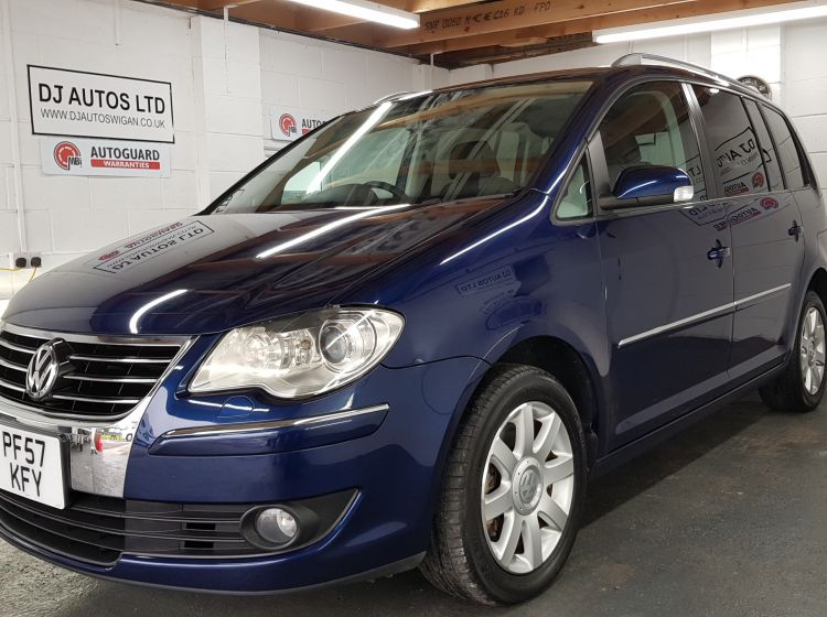 now sold thanks!!!!!Volkswagen Touran 1.4 TSi highline automatic blue top class jap import-excellent condition 2 x cameras fitted  px and finance 6 months warranty