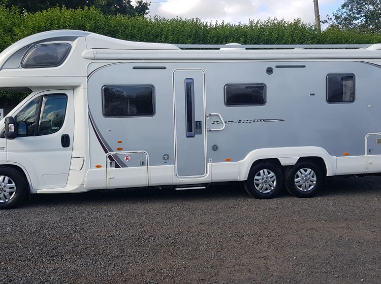 now sold thanks!!!!!!swift kontiki 669 3.0 diesel 6 berth island bed motorhome 2009- only 8900 miles	fsh 2 keys excellent condition px and finance welcome