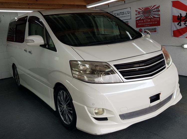 now sold thanks!!!!!Toyota Alphard 2.4 white petrol automatic 8 seater mpv japanese import 2006 in stock- please quote 142