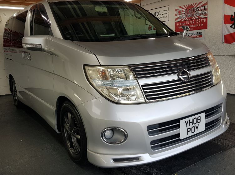 now sold thanks!!!!!!Nissan Elgrand E51 2.5 S3 automatic 8 leather seats silver MPV day van 2008	in stock-ready to go- please quote 153