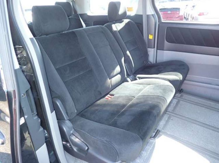 now sold thanks!!!!!!204-toyota alphard 2.4 automatic in black 8 seater fresh japanese import only 57k miles nationwide 6 months warranty -2007- please quote 204