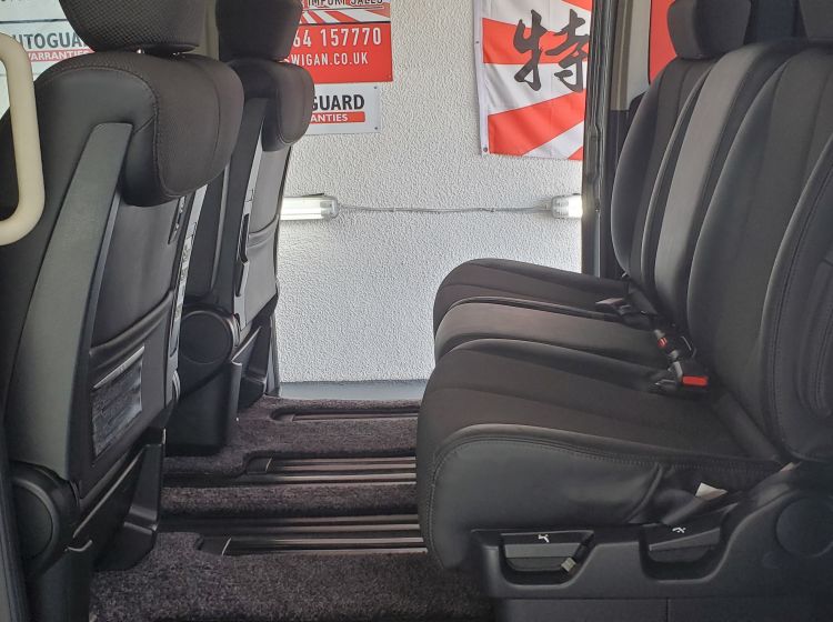 sold thanks !!!!!!215-Nissan Elgrand e51 2.5 automatic in grey 8 seater fresh japanese import 2007 px and finance poss-6 months warranty-please quote 215