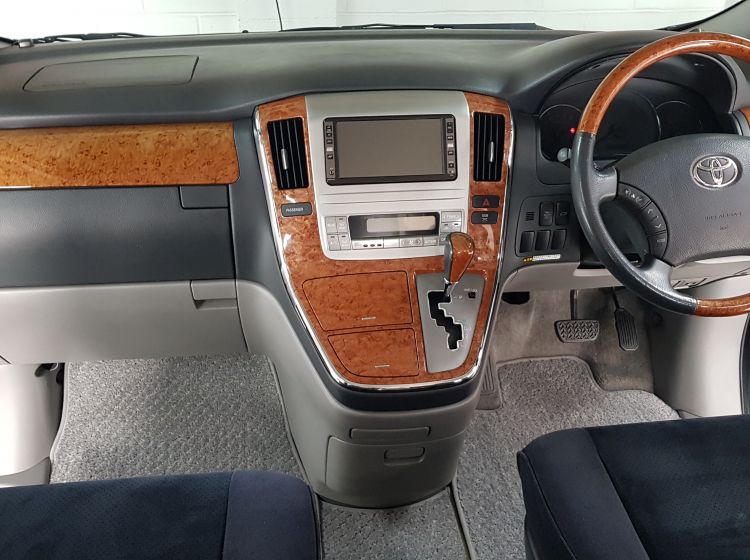 NOW SOLD THANKS!!!!!!!225-Toyota Alphard 2.4 black automatic 8 seater fresh japanese import 2007 excellent condition px and finance + warranty quote 225