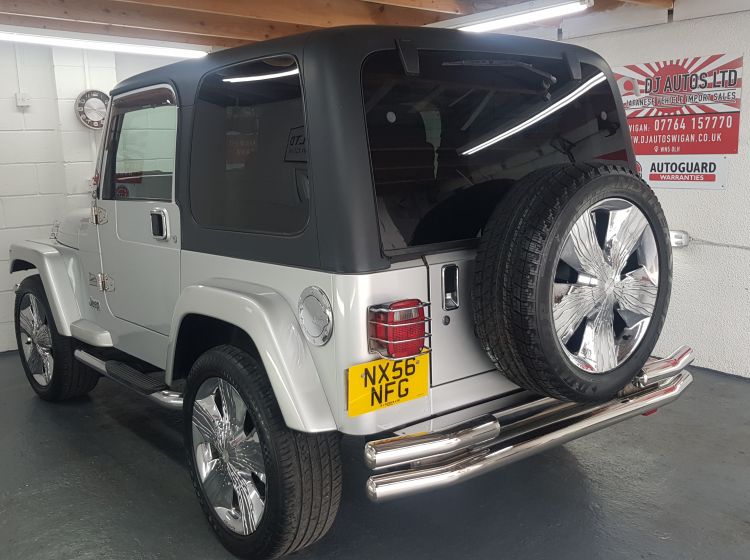 now sold thanks!!!!!235-Jeep Wrangler 4.0 auto silver fresh japanese import rust free in stock 2006 	px poss-6 months warranty-please quote 235