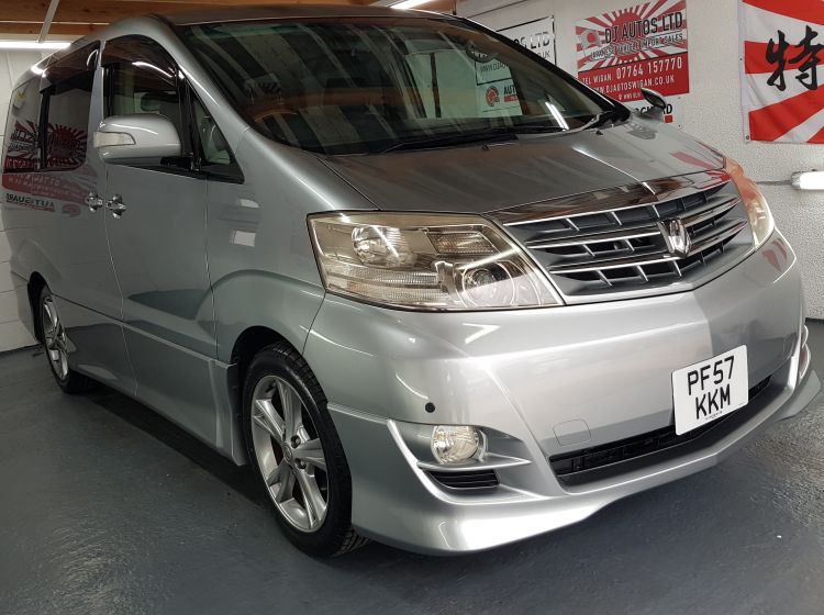 now sold thanks!!!!!!!240-Toyota Alphard 2.4 silver petrol automatic 8 seater fresh japanese import 2008 -excellent  condition px and finance poss-6 months warranty quote 240