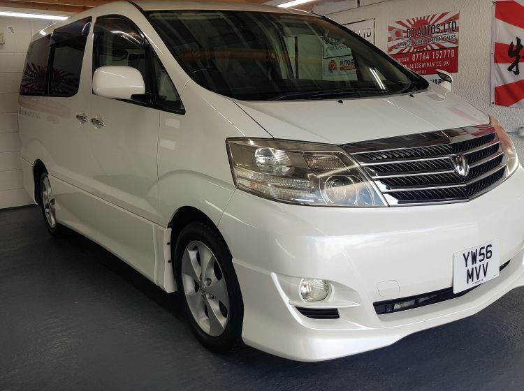 sold thanks!!!!!!243-Toyota Alphard 2.4 white petrol automatic 45k 8 seater fresh japanese import 07 	excellent condition px and finance 6 months warranty quote 243