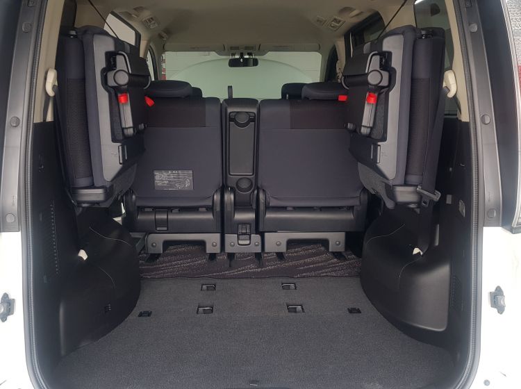 sold thanks!!!!!250-Nissan serena rider S 2.0 automatic 8 seater fresh japanese import 46k white px and finance 6 months warranty- please quote 250