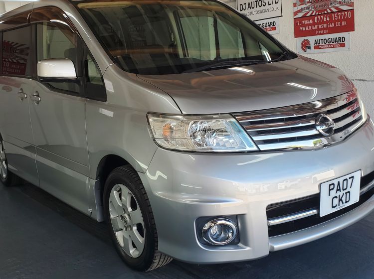 now sold thanks!!!!!!!252-Nissan serena 2.0 highway star petrol automatic 8 seater fresh japanese import in silver 2007  px and finance poss-6 months warranty-please quote 252