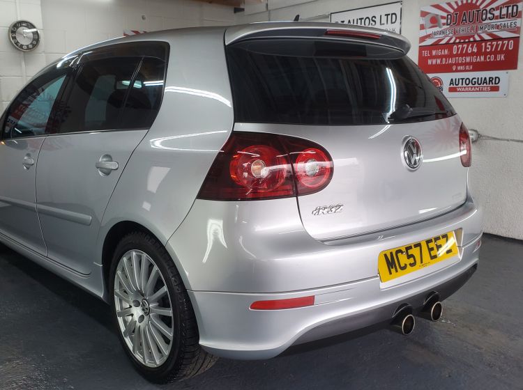 sold thanks!!!!!!!!272-Volkswagen Golf R32-3.2 V6 4Motion DSG in silver  fresh japanese import 2007 4.5 grade px  poss-excellent orignal condition- please quote 272