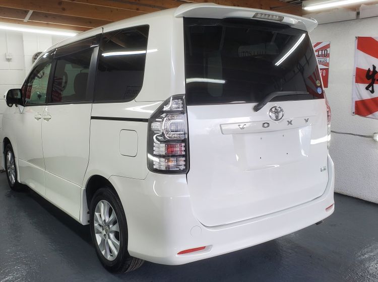 sold thanks!!!!!!!!293-Toyota Voxy 2.0 automatic 7 seater fresh japanese import only 46k miles 2010 bimta mileage certificate excellent condition px finance poss-6 months warranty -please quote 293