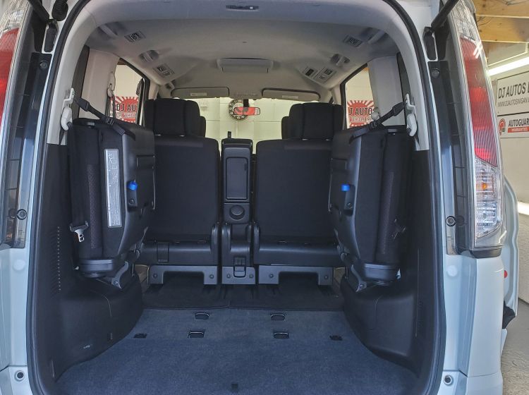 sold thanks!!!!!!!!!!314-Nissan serena c26 2.0 automatic in white 8 seater fresh japanese import 2011 bimta mileage certificate	excellent condition-px poss-please quote 314