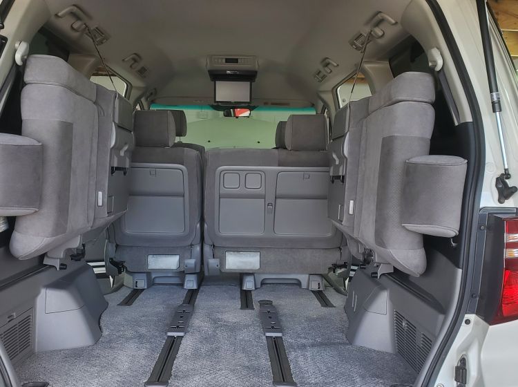 sold deposit payed!!!!!!!!334-Toyota Alphard 2.4 white petrol automatic 8 seater fresh japanese import 2006	px poss 6 months warranty please quote 334