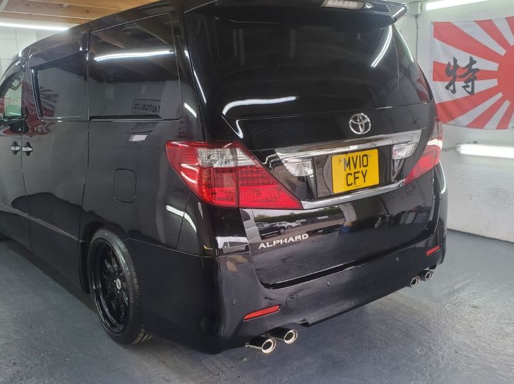 345-Toyota Alphard 2.4 black automatic 8 seater fresh japanese import twin sunroofs 2010 excellent condition-58k miles-please quote 345