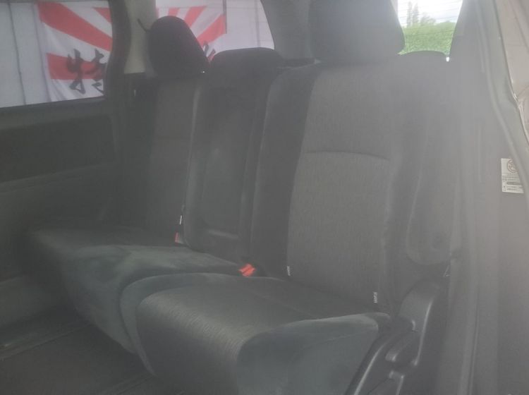345-Toyota Alphard 2.4 black automatic 8 seater fresh japanese import twin sunroofs 2010 excellent condition-58k miles-please quote 345