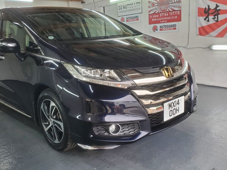 396-Honda Odyssey absolute 2.4 auto 8 seats japanese import only 41k miles 2014 in excellent condition 6 month warranty- 4.5 high grade please quote 396 to reserve me
