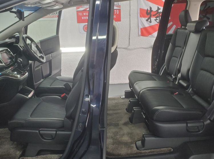 396-Honda Odyssey absolute 2.4 auto 8 seats japanese import only 41k miles 2014 in excellent condition 6 month warranty- 4.5 high grade please quote 396 to reserve me