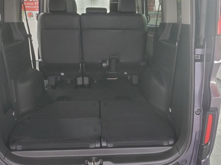 reserved deposit payed!!!!!!423-Honda Stepwagon RP3 1.5 automatic 8 seats japanese import purple 50k miles 2015 excellent condition- please quote 423 to reserve me