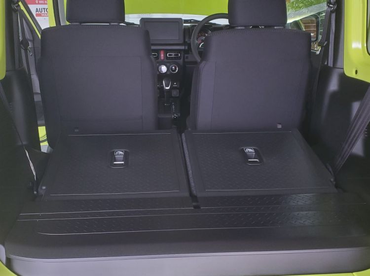 425-Suzuki jimny sierra 1.5 auto 3 door in yellow japanese import new condition 2025 - please quote 425 to reserve