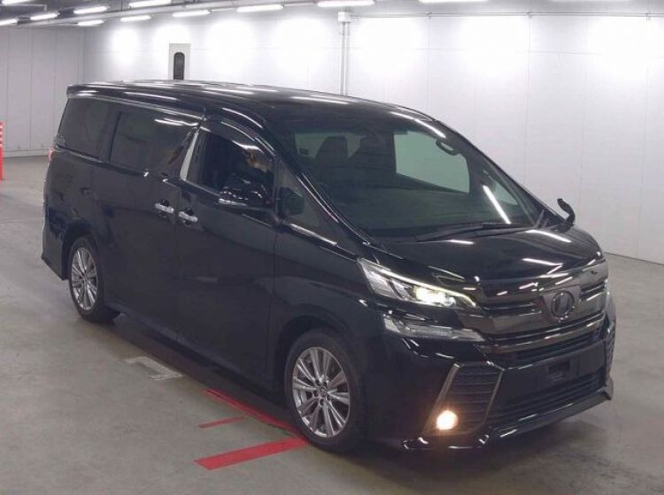 429-Toyota vellfire 2.5 A edition auto golden eyes 7 seats japanese import 44k miles 2016  due in uk may-please quote 429 to reserve me