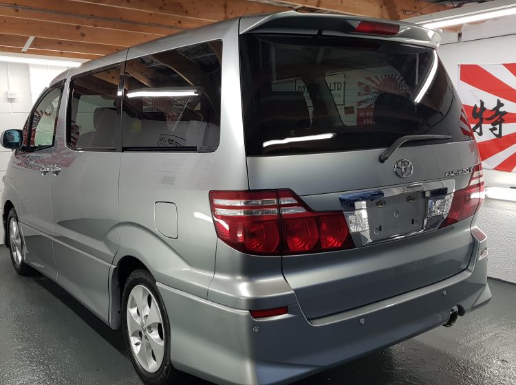 now sold thanks!!!!!!Toyota Alphard 2.4 silver petrol automatic 8 seater mpv sunroof japanese import excellent condition corrosion free 2005 in stock quote 76