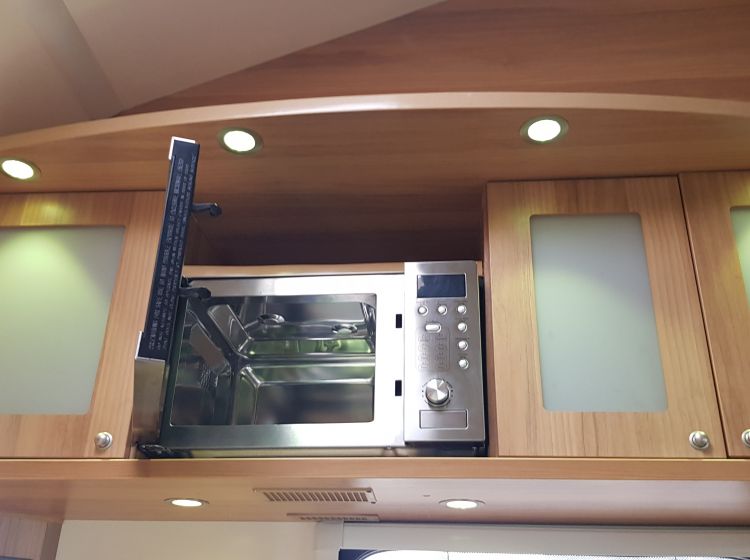 now sold thanks!!!!!!Bailey autograph 760 se 6 berth 6 seatbelts u shape lounge only 26000 miles 2012 good used condition px and finance 6 months warranty