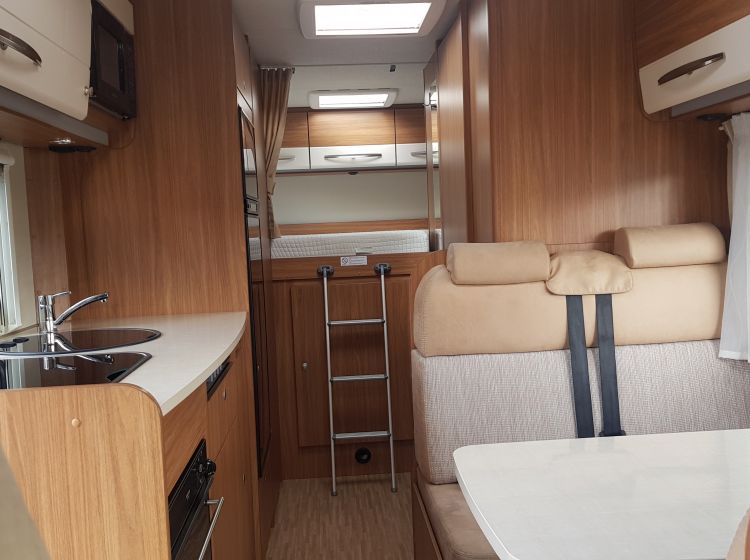 now sold thanks!!!!!!carado mobil a464 motorhome 6 berth 6 belts 3500kg fixed bed/garage solar panel sat nav sat dish only 10800 miles 2017
