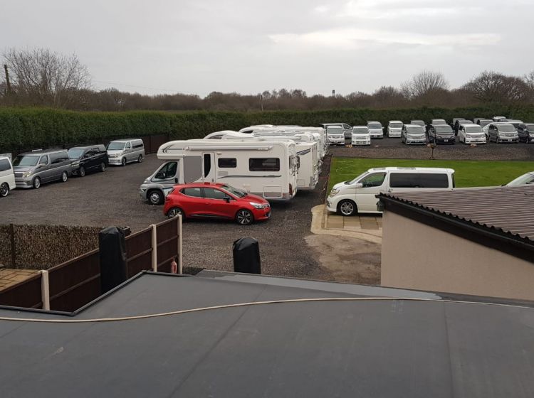 Japanese imports for sale wigan -nissan elgrands-toyota alphards/vellfires-vw tourans-mazda biantes-jeep wranglers-mitsubishi pajeros-mk1 landrover discoverys