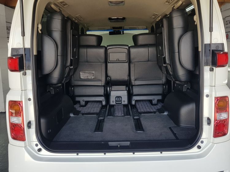 now sold thanks!!!!!!!!Nissan Elgrand e51 2.5 petrol automatic 8 leather seats japanese import 2008 excellent condition px possible 3 months warranty