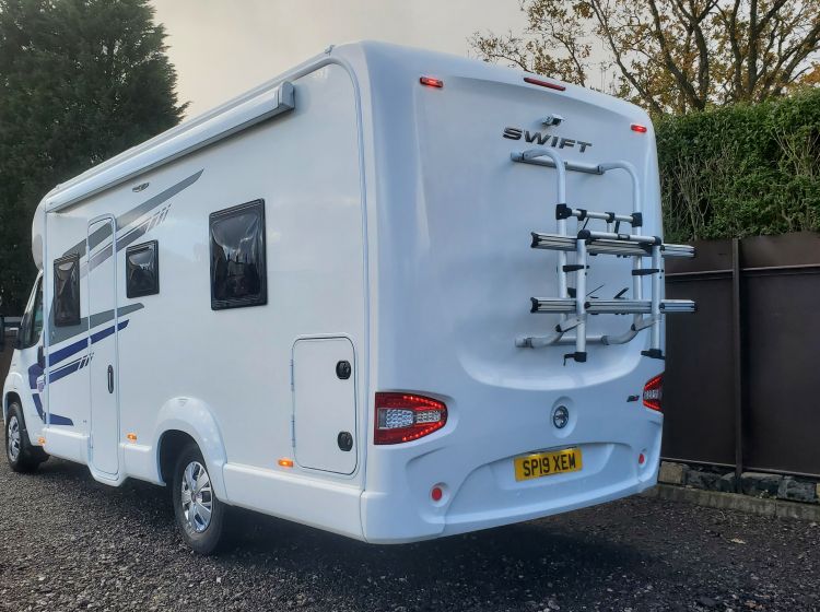 sold THANKS!!!!!!!!!swift escape 694 motorhome 4 berth 4 seatbelts island bed excellent order with extras 2019 px and finance possible-