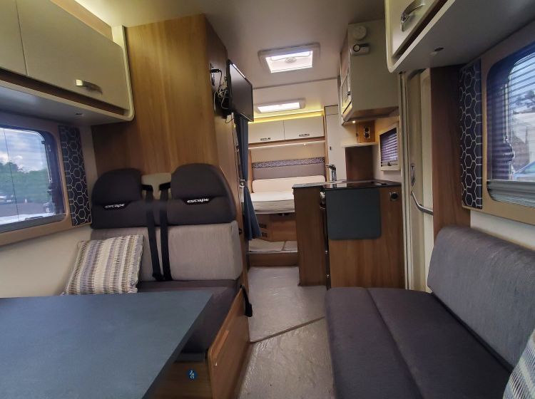 sold THANKS!!!!!!!!!swift escape 694 motorhome 4 berth 4 seatbelts island bed excellent order with extras 2019 px and finance possible-