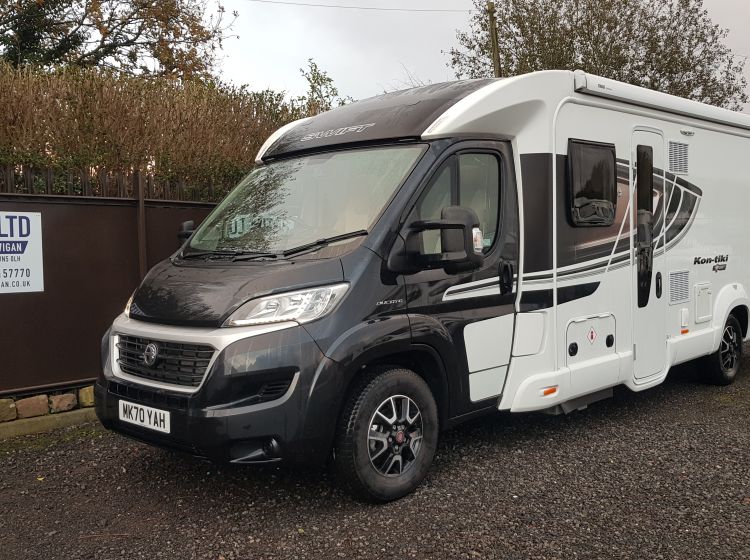 now sold thanks!!!!!!!SWIFT KON-TIKI SPORT 597 4 berth 4 seatbelts garage only 975 miles 6 months old As new condition px and finance welcome
