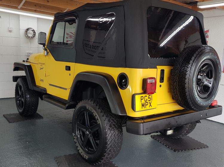 now sold thanks!!!!!!Jeep Wrangler 4.0 manual lifted yellow jap import rust free 2001 in stock new tyres refurbed alloys soft top perfect